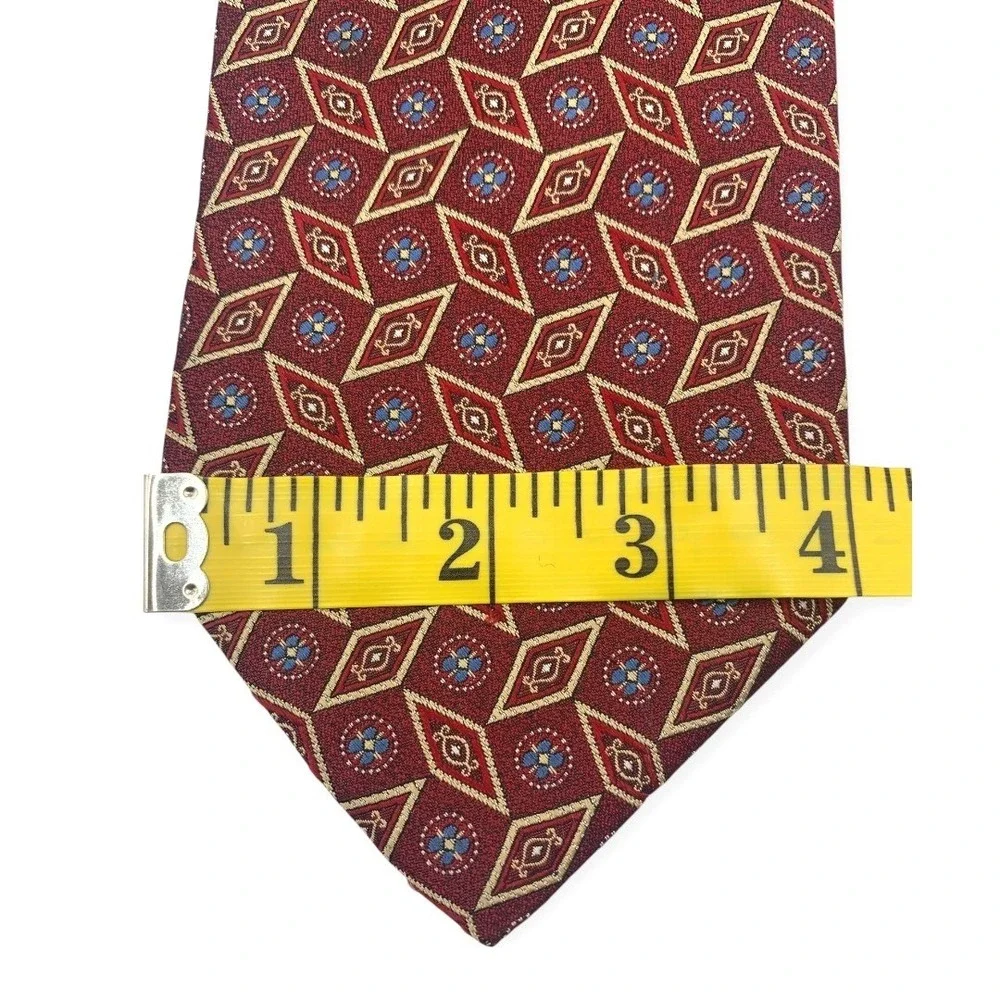 Jos. A. Bank Signature Collection‎ Silk Burgundy Geometric Pattern Men's Tie